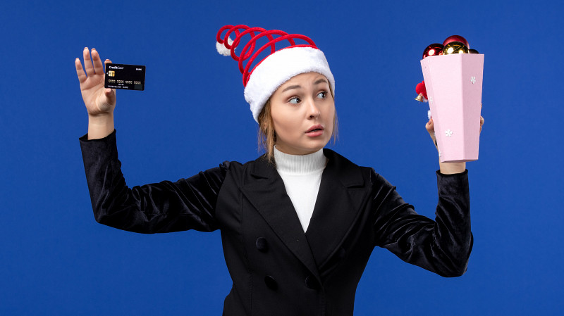 10% зумеров хотят получить квартиру в подарок на Новый год, но родители выбирают что-то поскромнее