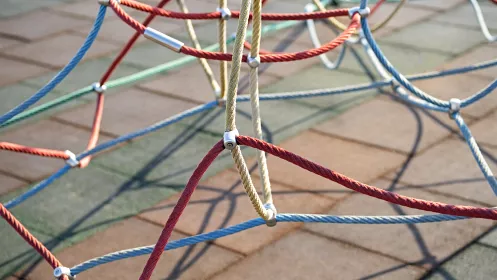 Лагерь «У трёх пещер» в Каменске-Уральском выплатит 200 тысяч за травму девочки