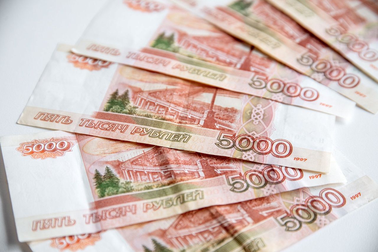 Выплаты для детей-сирот в Югре привязали к прожиточному минимуму