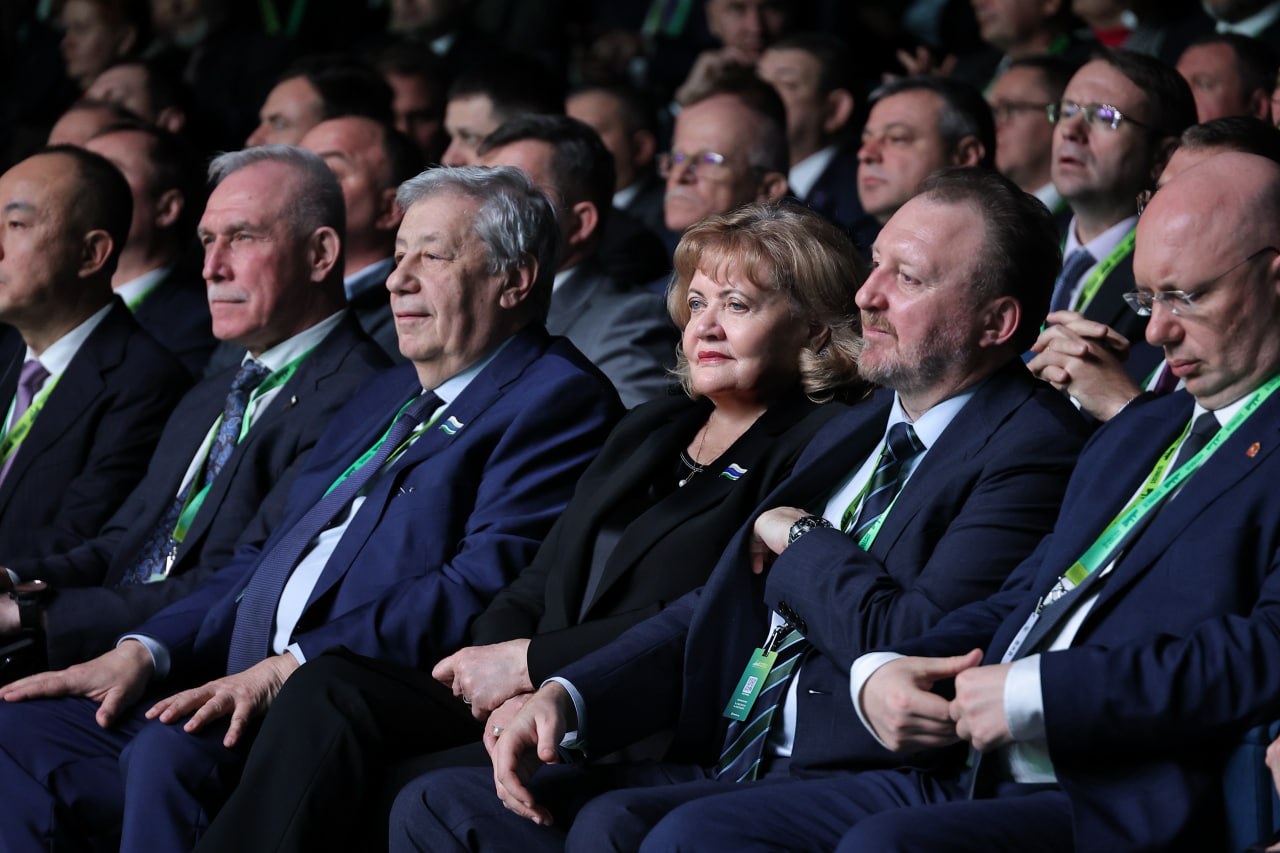 Людмила Бабушкина приняла участие в главной пленарной дискуссии форума «Города России»