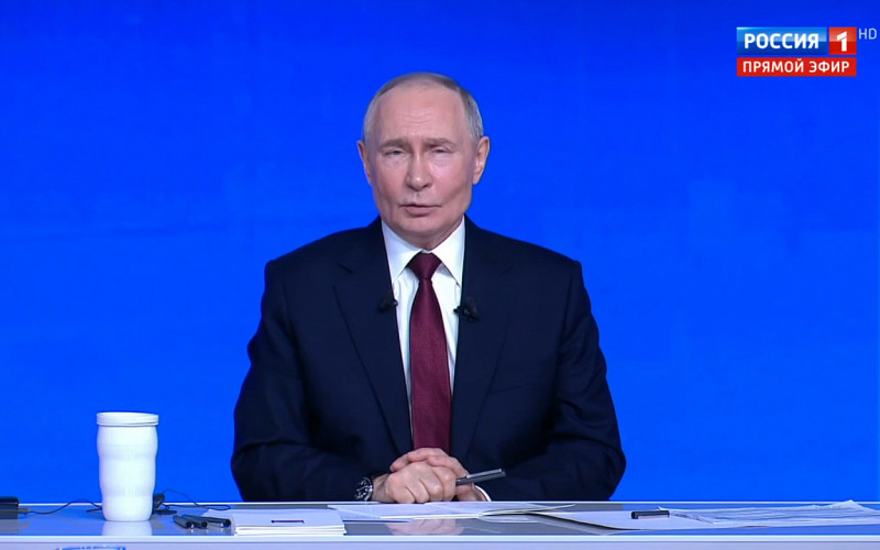 По традиционным ценностям православие совпадает с исламом, заявил глава РФ