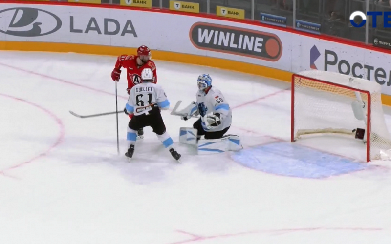 «Автомобилист» обыграл «Динамо» в серии буллитов КХЛ – 3:2