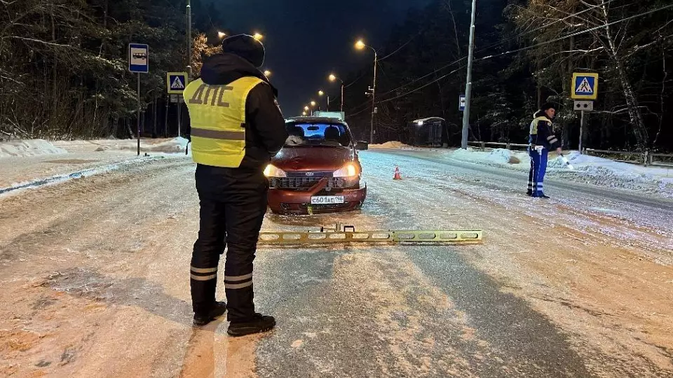 Женщина попала под колёса «Лады» на пешеходном переходе в Каменске-Уральском