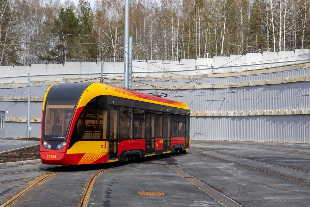 Первый в России междугородний беспилотный трамвай тестируют в регионе