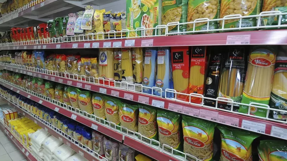 Прокуратура добилась снижения цен на чай и яйца в магазине