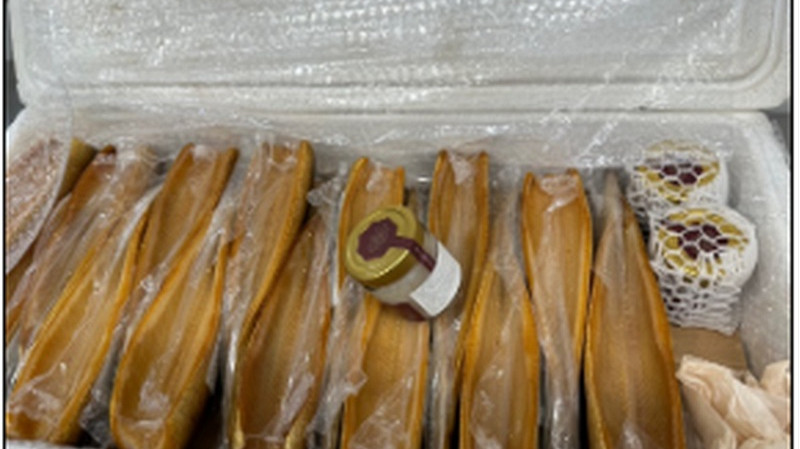 Свердловская область экспортировала в ОАЭ 9 тонн рыбных деликатесов