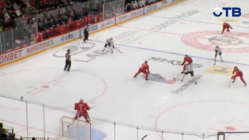 «Автомобилист» обыграл «Адмирал» в КХЛ со счетом 3:2