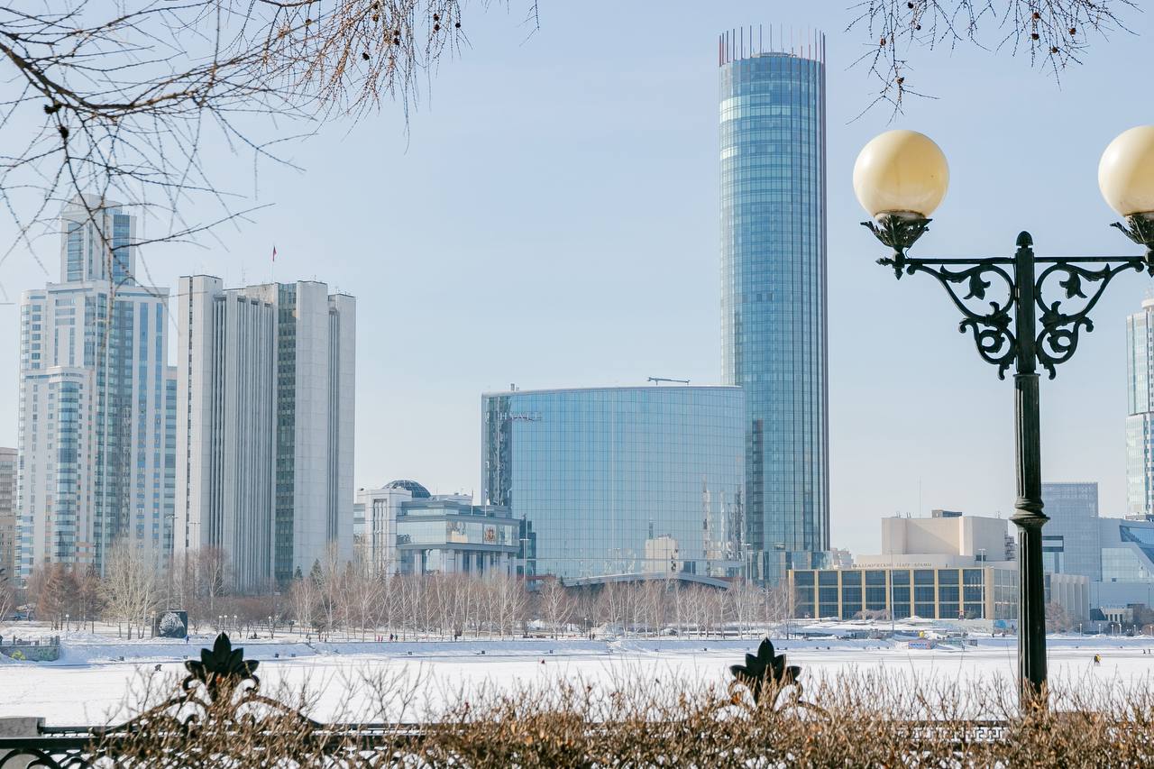 Увеличение ставки НДС, повышение МРОТ и призыв круглый год: что изменится в законах с 1 января 2026 года