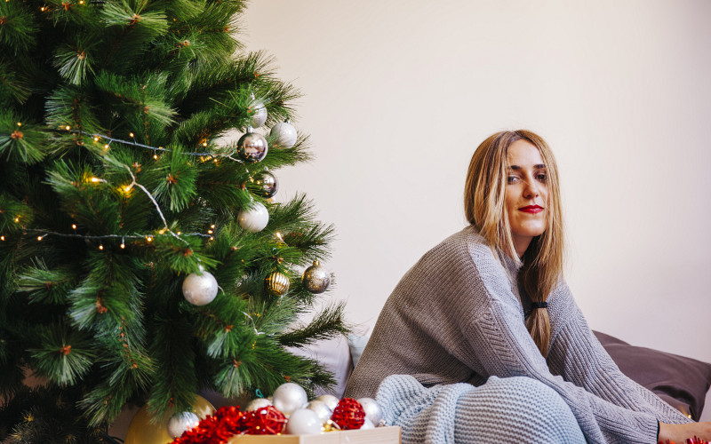 Врач опроверг фейк об «ёлочных клещах»