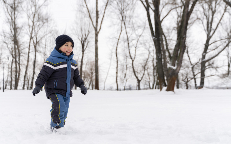 Уголовное дело возбудят против водителя автобуса за высадку ребёнка в мороз