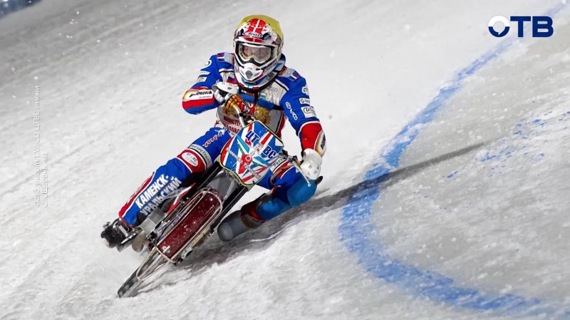 Дмитрий Хомицевич завоевал серебро в мотогонках на льду