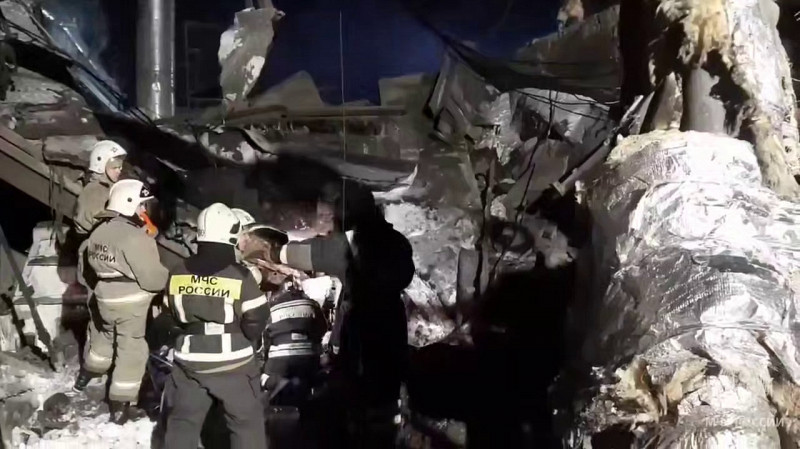 При обрушении конструкций на фабрике в Нижнем Тагиле погиб человек