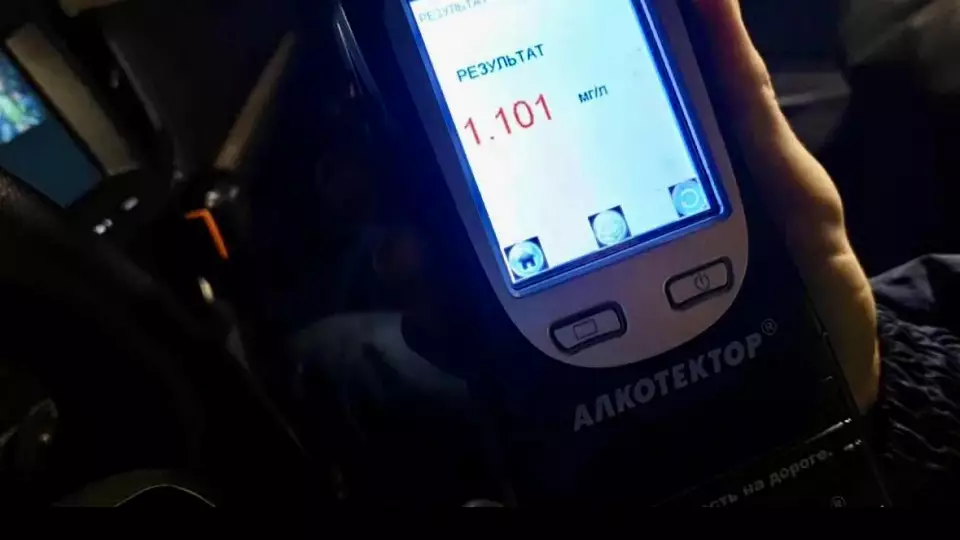 19-летний свердловчанин на снегоходе арестован на 10 суток за пьяную езду