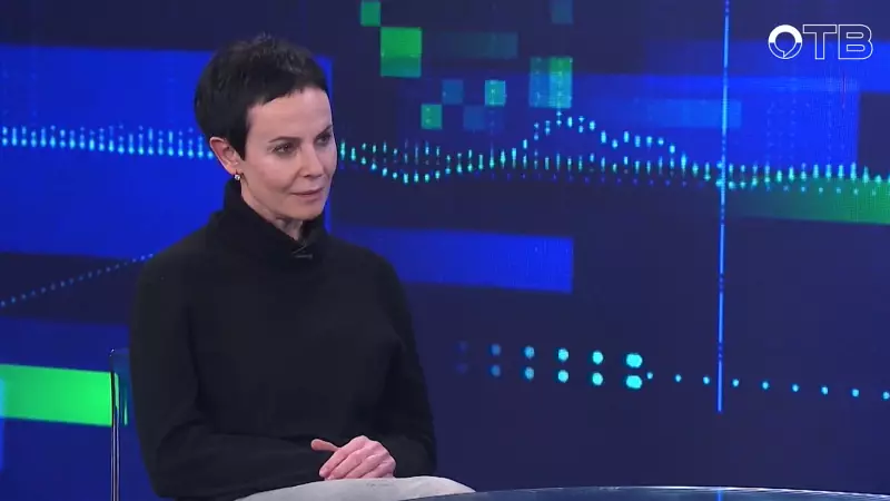 Поэзия Ахматовой и женское руководство: как читать сложные тексты и управлять легендарной сценой