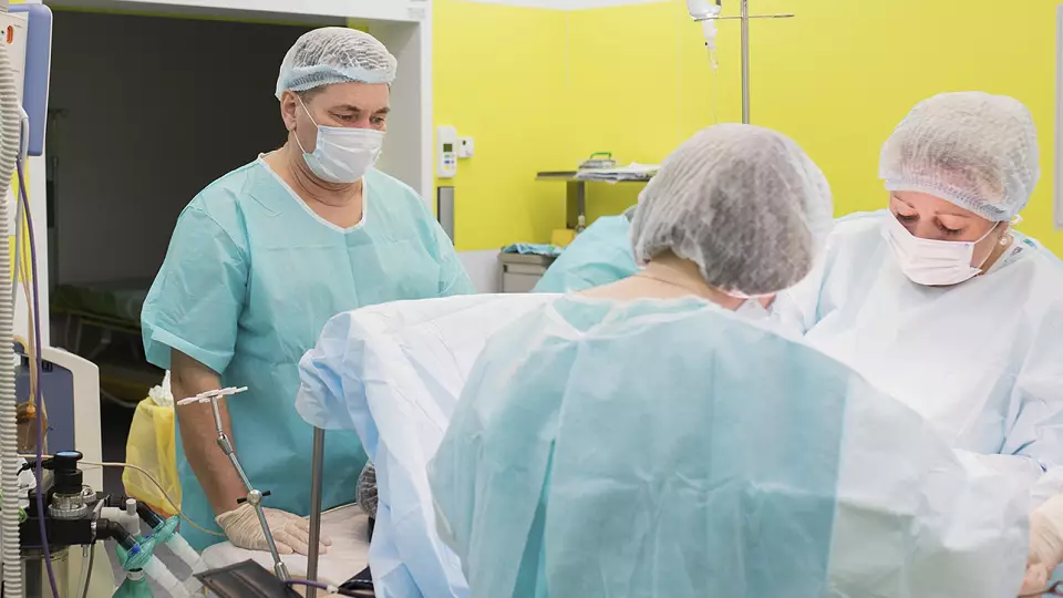 Врачи спасли 90-летнюю пенсионерку после тяжёлого инфаркта миокарда и острого тромбоза