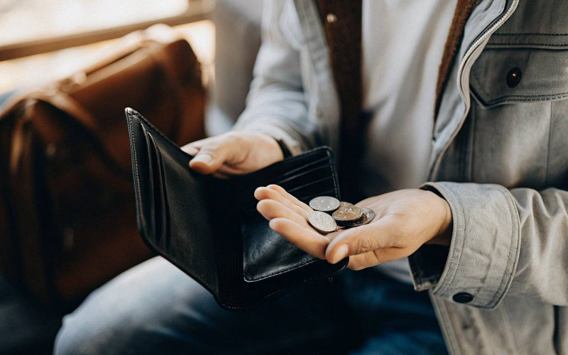 Экономически тяжелый 2026 год ждет свердловчан: прогноз эксперта