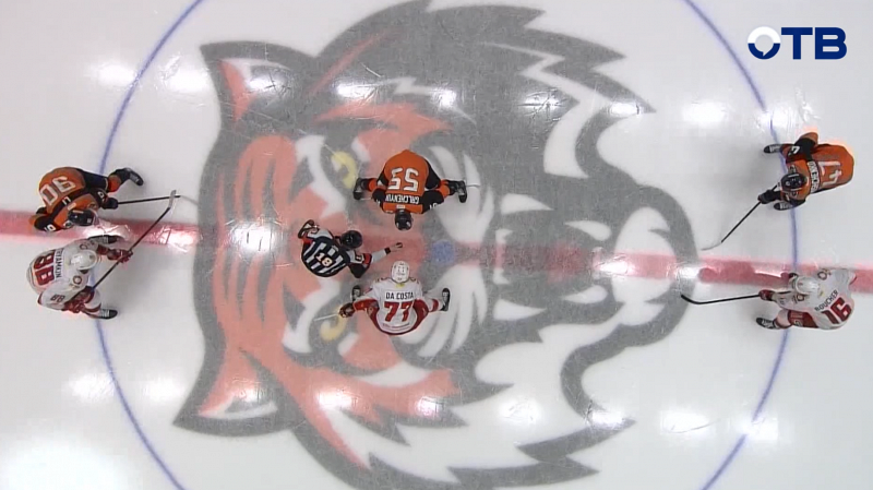 «Автомобилист» уступил «Амуру» в гостях со счетом 5:2 в матче КХЛ