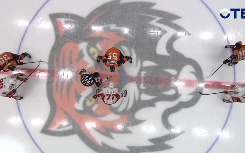 «Автомобилист» уступил «Амуру» в гостях со счетом 5:2 в матче КХЛ