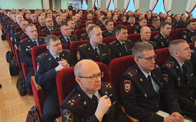 Свердловская полиция рассказала о демографической ситуации в регионе