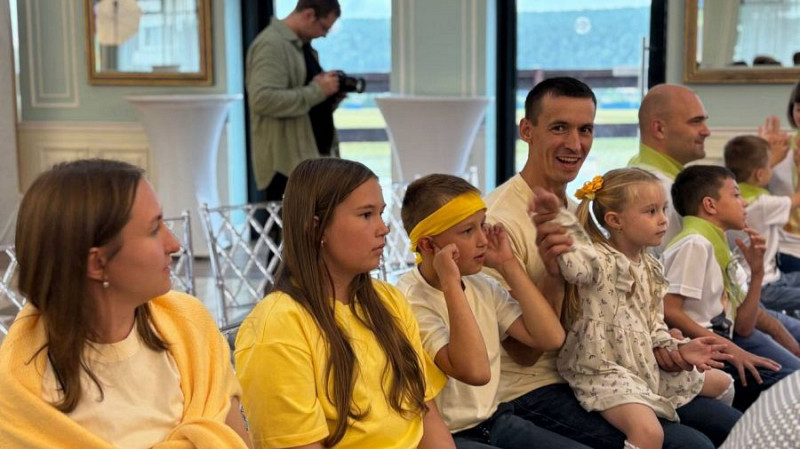 В два раза сократили срок получения материнского капитала для свердловских многодетных семей