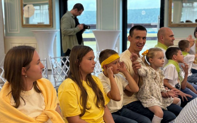 В два раза сократили срок получения материнского капитала для свердловских многодетных семей