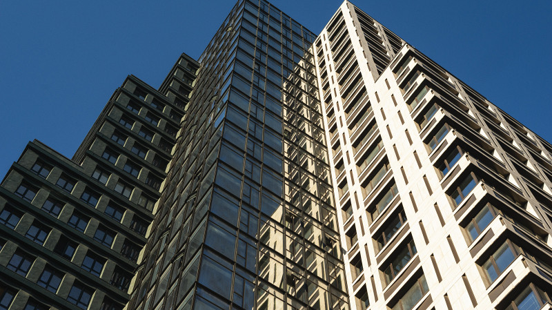 Могут ли запретить строить «студии» на Урале ради роста демографии?