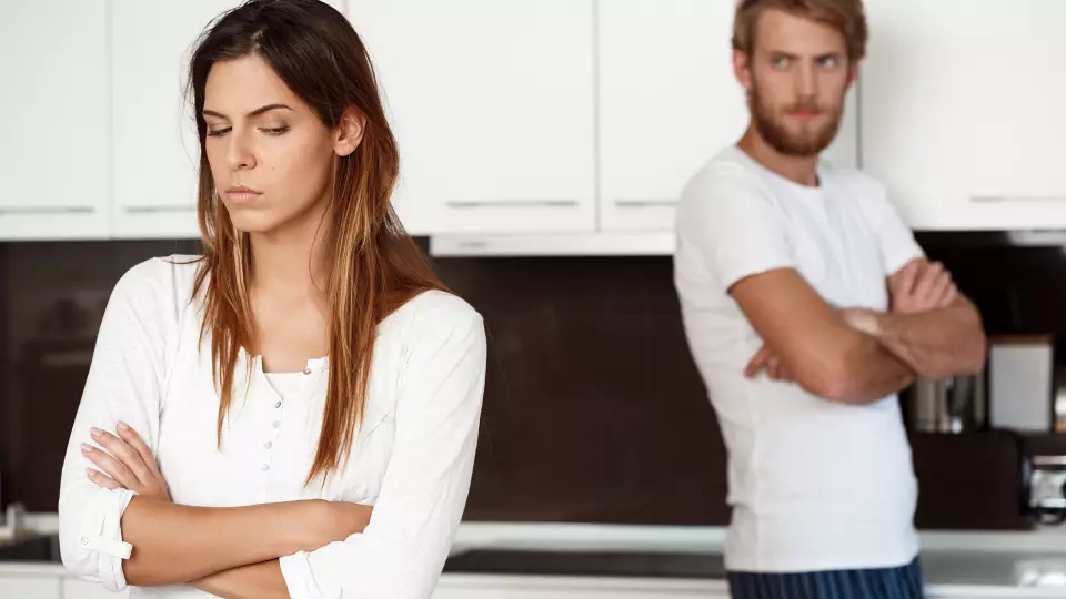 Клинический психолог объяснил, как понять, что отношения стали ненужными