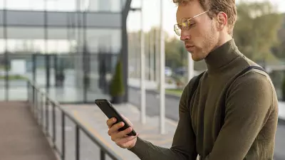 Работа после работы: россияне не выключают уведомления на рабочих чатах