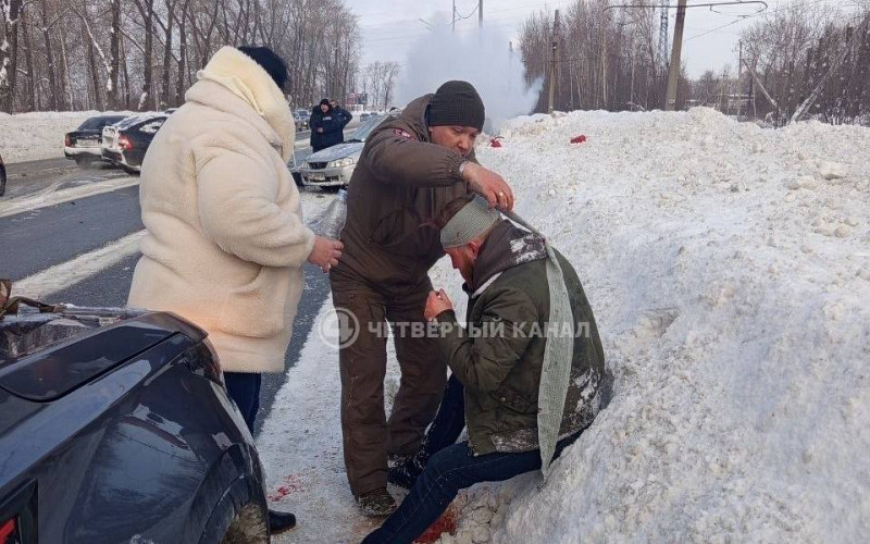 Уралец спас водителя из горящей машины и установил ему на место скальп