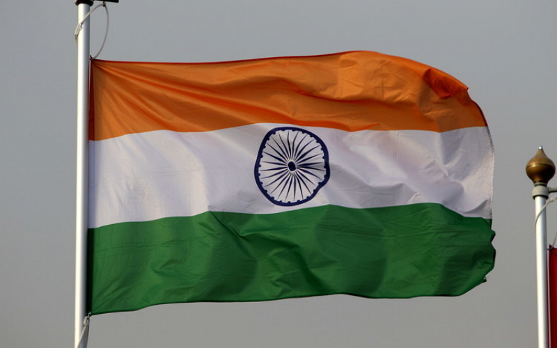 Береговая охрана Индии задержала три танкера с нефтью в Аравийском море