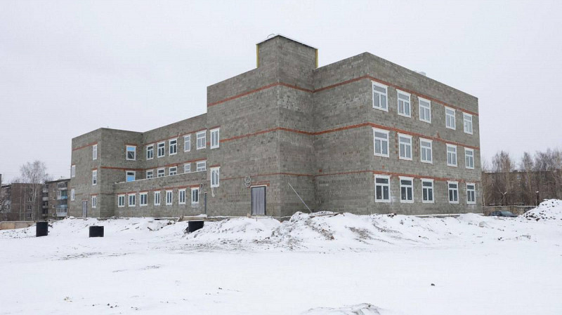 Более 2 млрд рублей направили на строительство школ и детских садов в Свердловской области