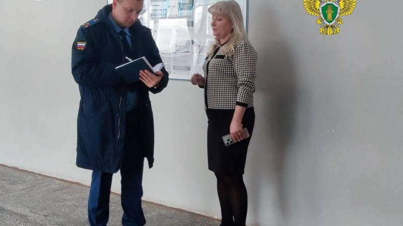 Девятиклассник умер в школьном туалете после урока физкультуры