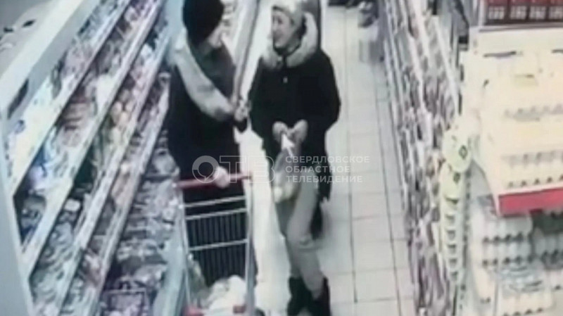 Полиция Екатеринбурга ищет жертв гадалки, обманывающей пенсионеров