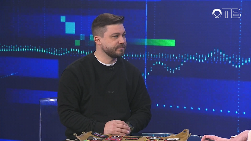 Музей шевронов: 3500 нашивок с передовой и машина, которая делает зрителя соавтором