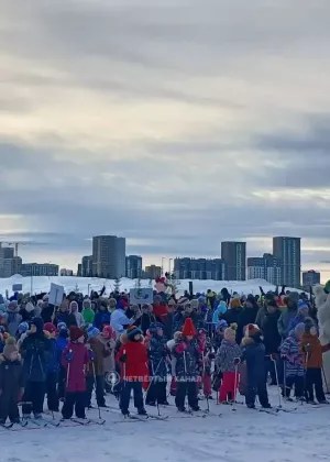 Десятки тысяч уральцев вышли на «Лыжню России»