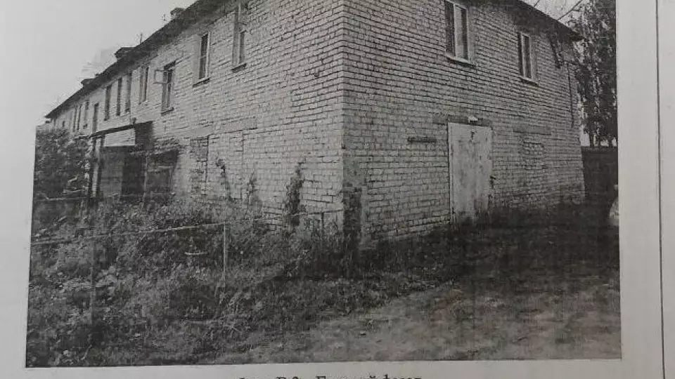 Суд обязал власти Белоярского округа пересмотреть срок расселения аварийного дома