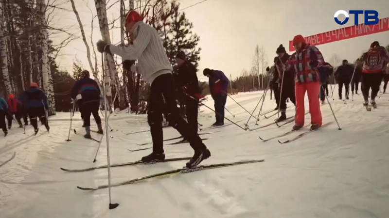 На лыжах с гитарой и в стиле 80-х: под Ревдой пройдет ретро-лыжня для самых стильных
