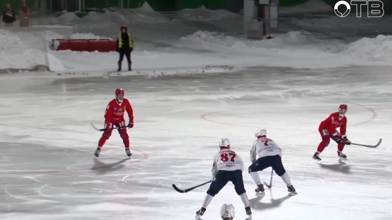 Команда «СКА-Уральский Трубник» принимала на домашней площадке красноярский «Енисей»