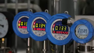 Депутаты посетили инновационную насосную станцию на проспекте Космонавтов