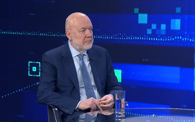 Павел Крашенинников – символ уральской юридической школы: разбираем образ соавтора Конституции