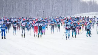 Более 850 лыжников вышли на старт марафона «Европа-Азия» в Свердловской области