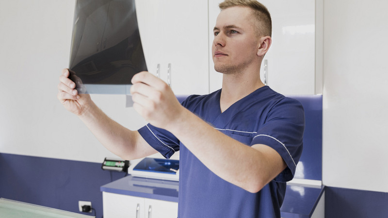 Поликлинику при Новолялинской районной больнице оснастили новым оборудованием