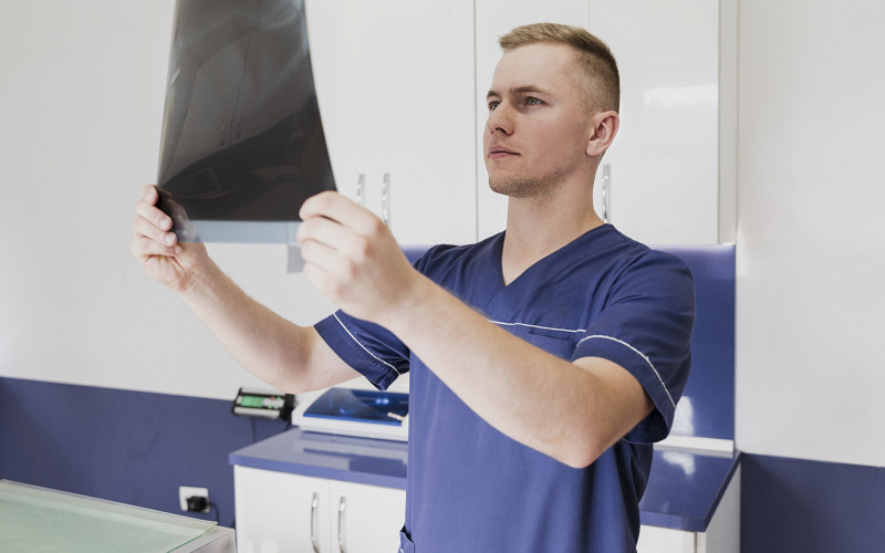 Поликлинику при Новолялинской районной больнице оснастили новым оборудованием