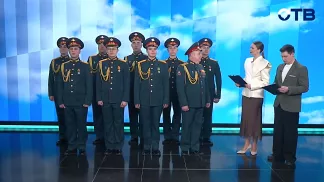 «Глаза зажигаются, когда им тяжело»: ансамбль ЦВО — о концертах на передовой, письмах детей и душевных встречах