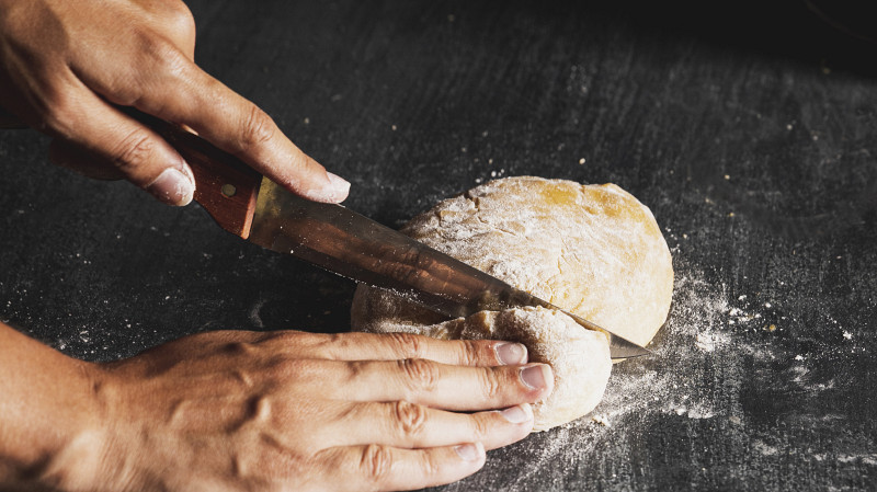 Осуждённые в колонии под Первоуральском осваивают профессию пекаря