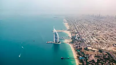 Уральских туристов выселяют из отелей Дубая