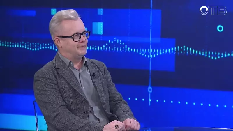 «Советский ребёнок не должен петь рок-н-ролл»: Денис Мажуков — о феномене уральской музыки