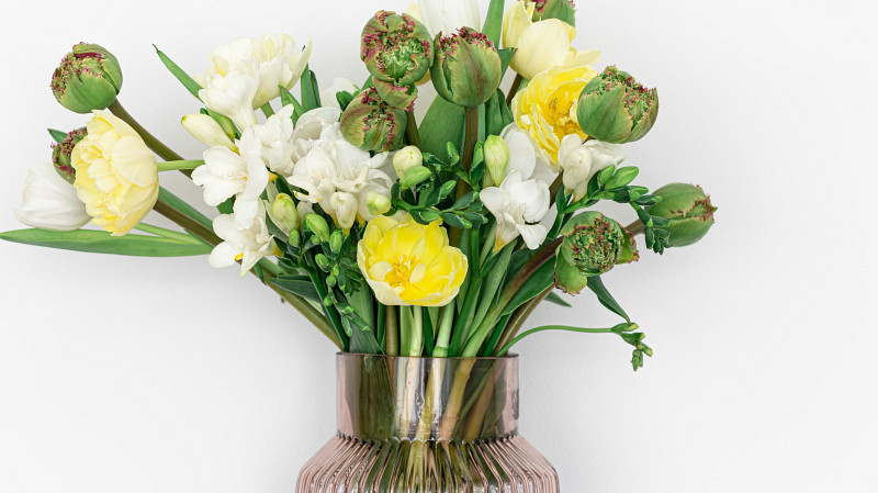 Лайфхаки, чтобы букет цветов стоял дольше