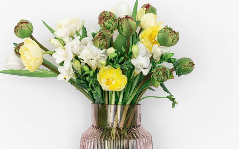 Лайфхаки, чтобы букет цветов стоял дольше