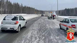 71-летний водитель «Лады» пострадал в ДТП с грузовиком на трассе М-12